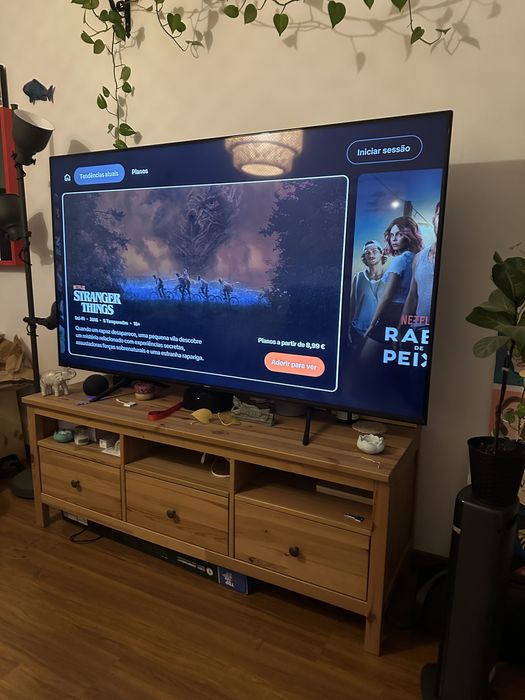 TV Hisense 70A7100F – 70” 4K UHD – Excelente estado