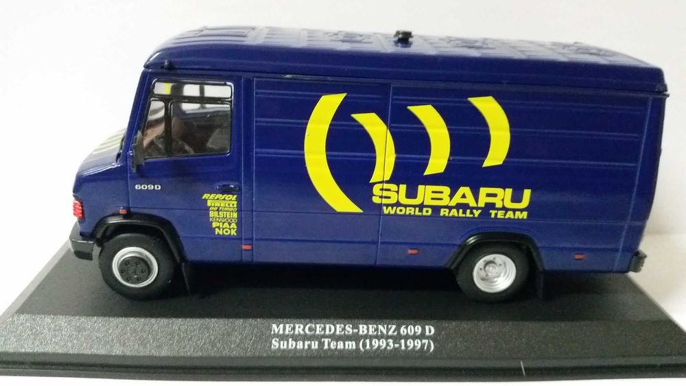 Miniaturas carrinhas assistencia rally - 1