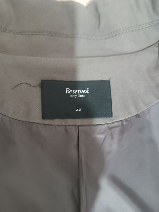Damska przejściowa kurtka żakiet Reserved używana rozmiar 40