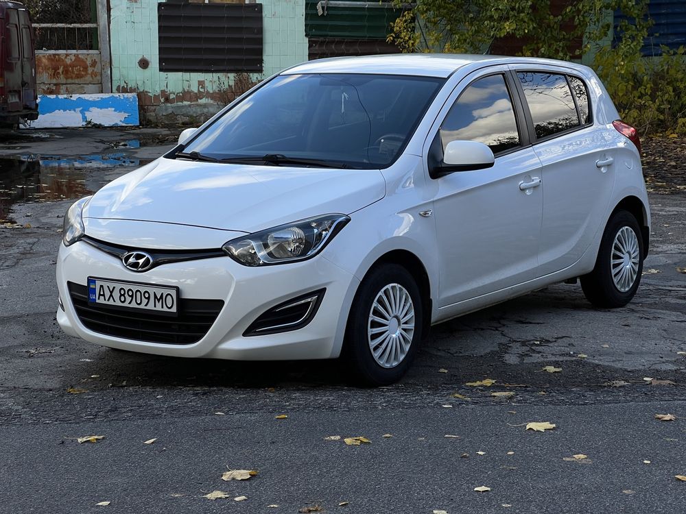 Hyundai i20 2014 1.4 турбо дизель