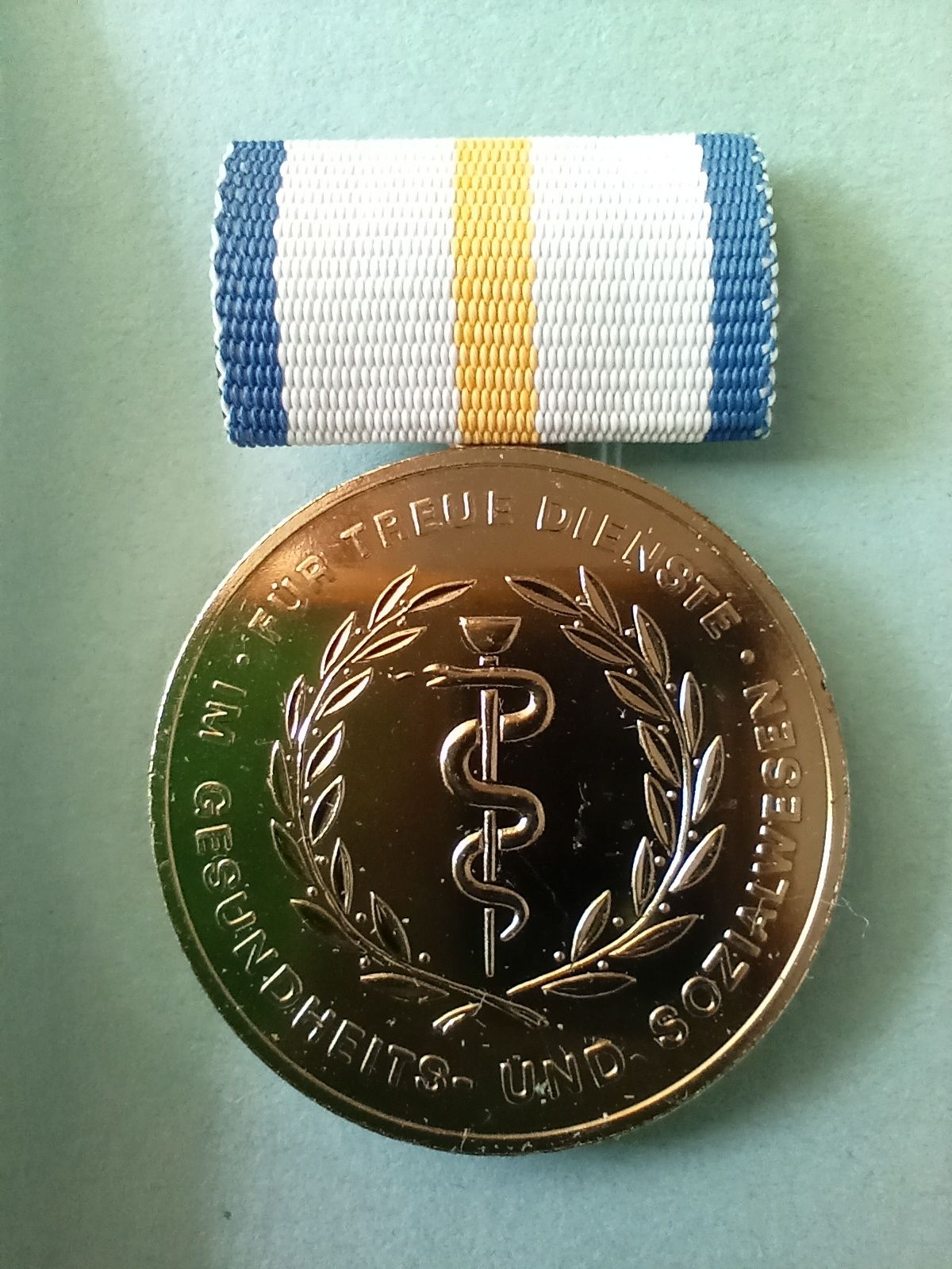 DDR medal za wierną służbę  medyczną