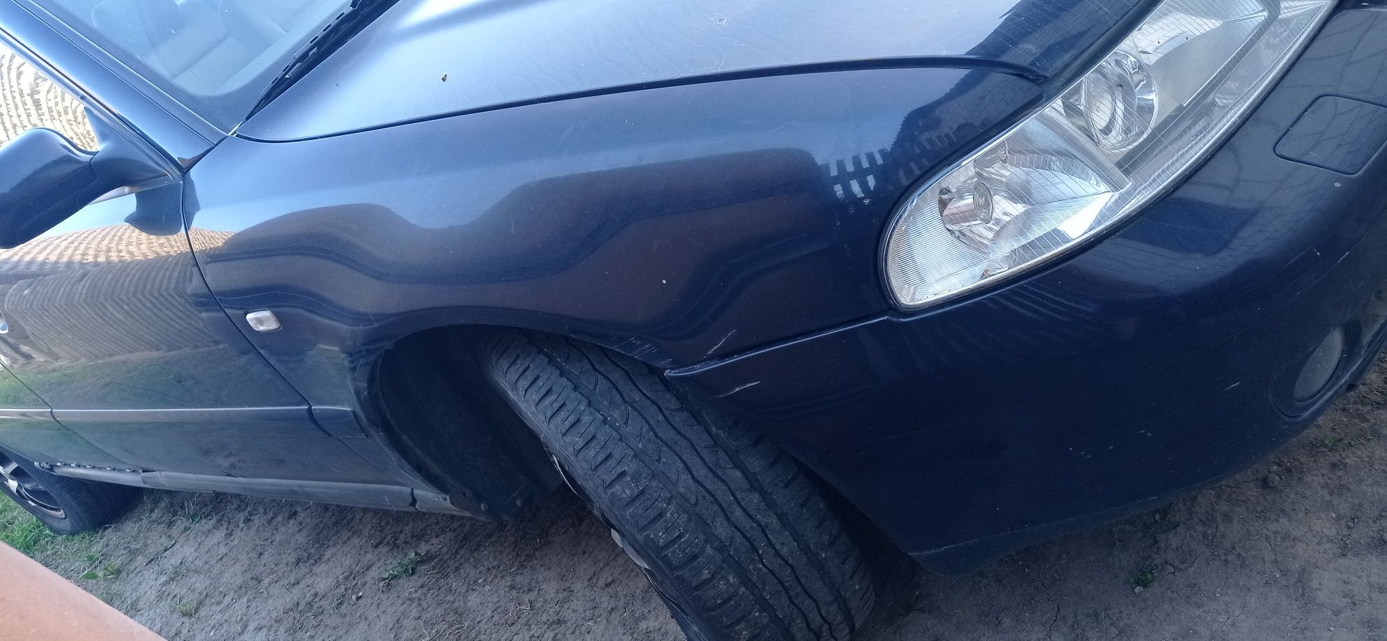 Audi a4 b5 zderzak maska pas
