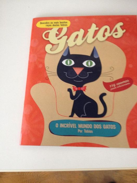 Caderneta cromos "O incrivel mundo dos gatos" - completa