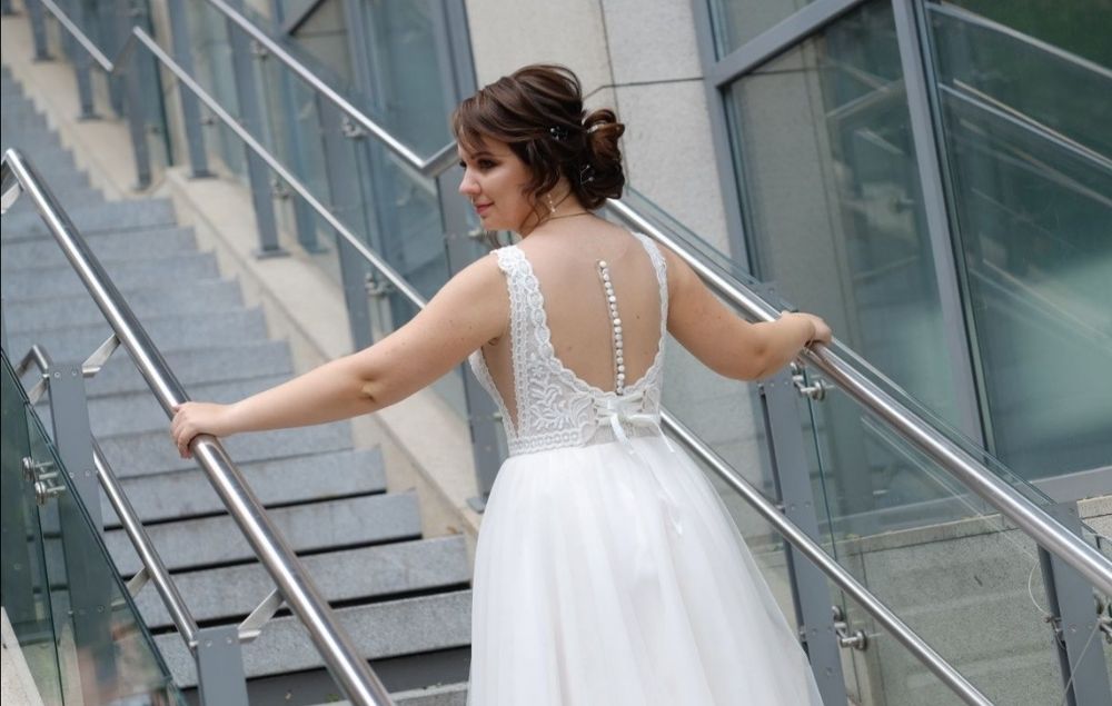 Продам свадебное платье А силуэт