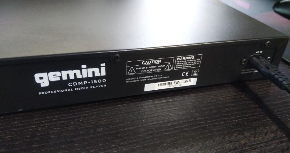 Проигрыватель CD/MP3/USB Gemini CDMP-1500