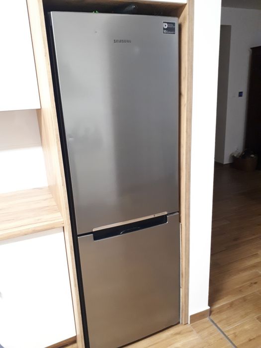 Lodówka Samsung kolor inox