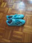 Chuteiras azuis adidas meio-pitão