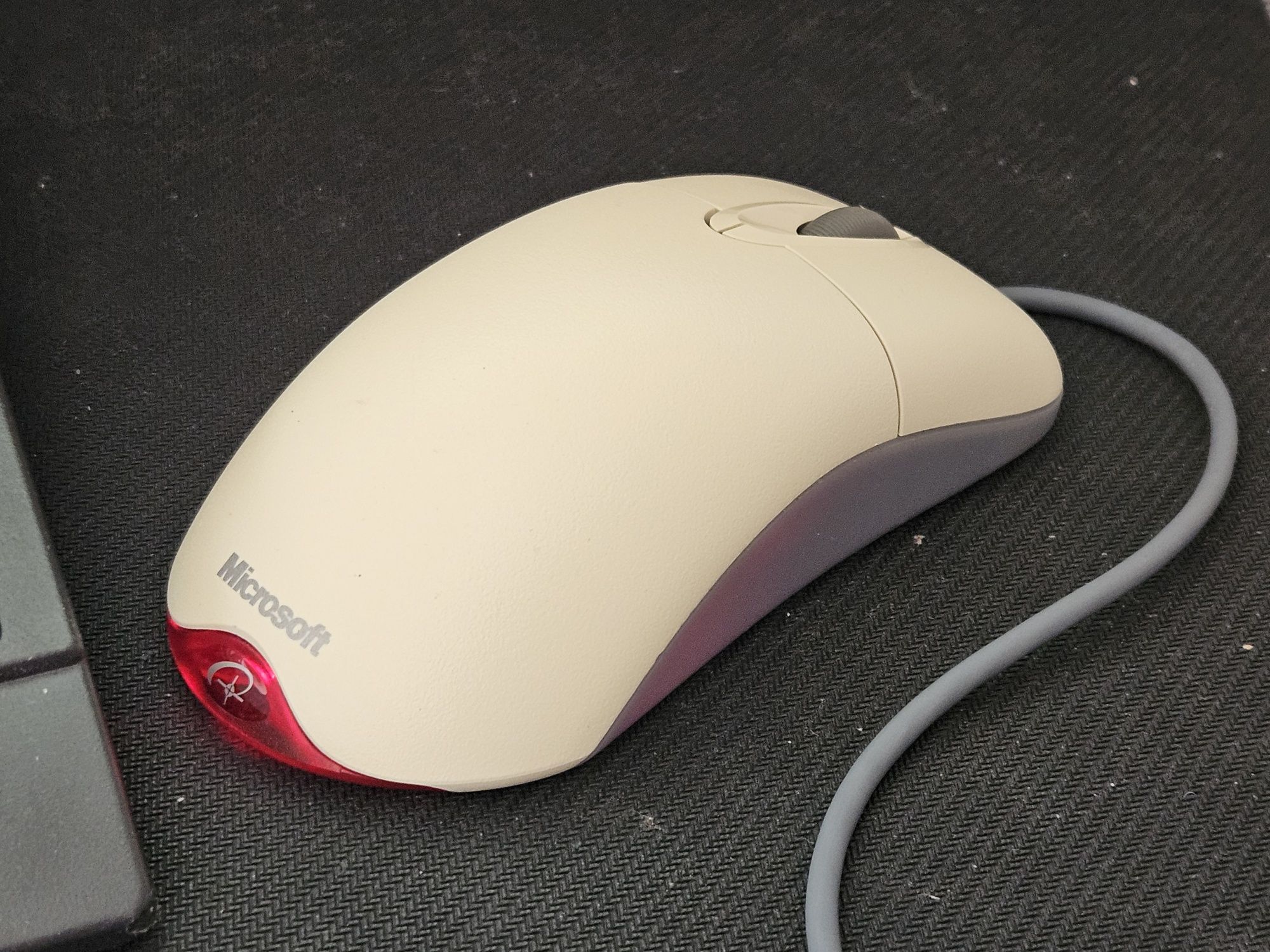 Microsoft Optical Mouse 1.1A