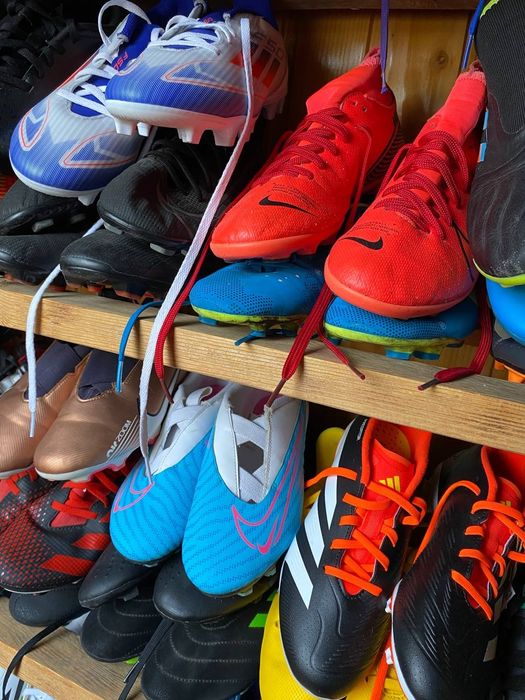 Бутси,копачки,футзалки,сороконожки,найк,nike,адідас,adidas,розмір