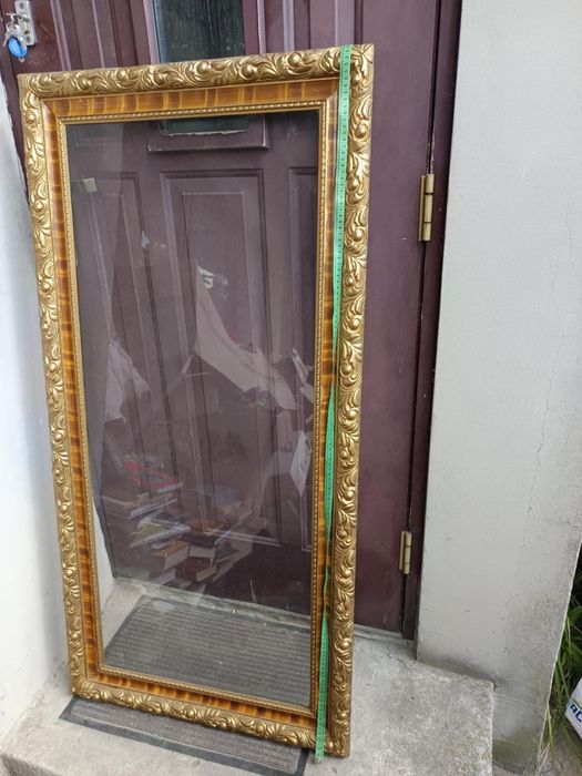 Stara vintage duża Złota ornamentowana rama z szkłem na obraz