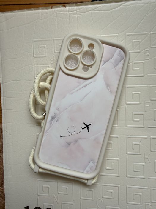 Чохол на шнурку iphone 16 pro max