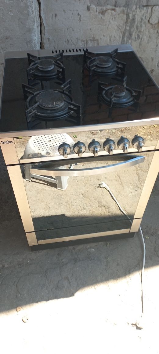 Продам газову плиту