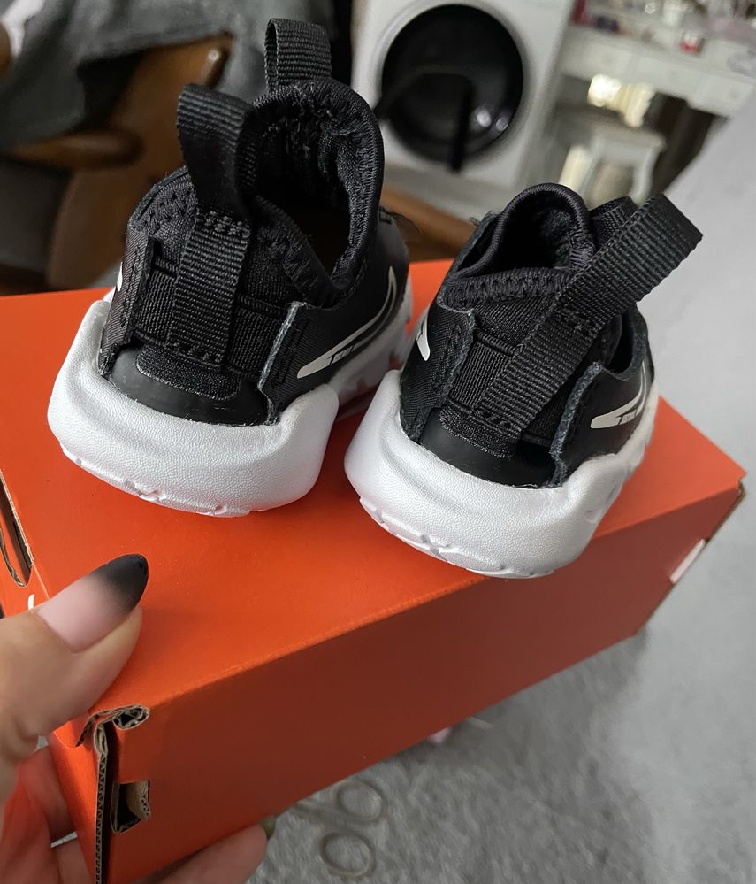 Buciki Nike Flex Runner 2 17