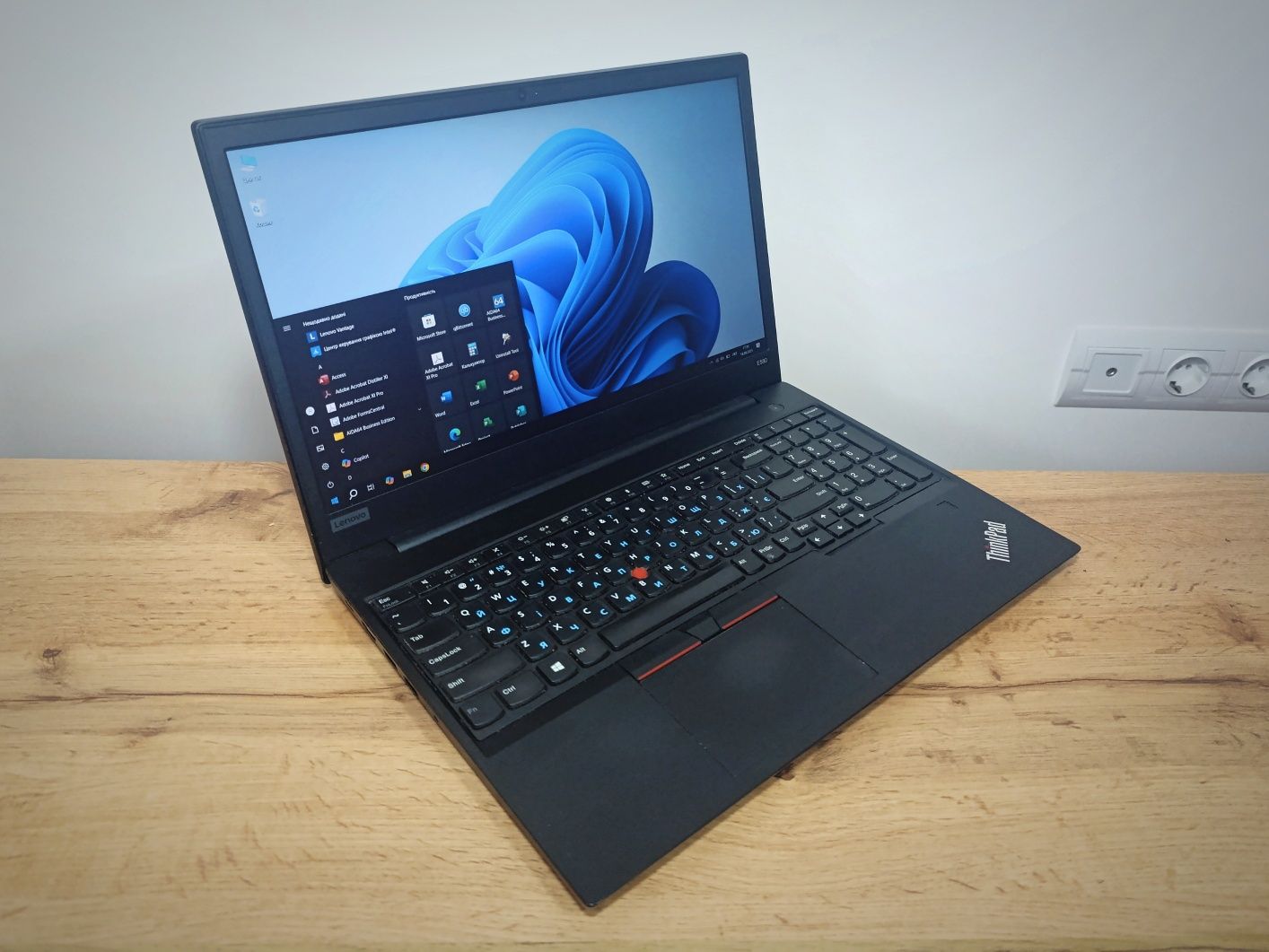 15'6 FHD Lenovo ThinkPad E580/i5-8250U/8GB DDR4/SSD 256GB/АКБ 0% зносу