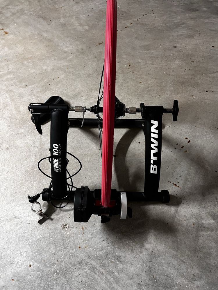 Rolo de Treino Btwin 100 + roda com shimano 105 11v