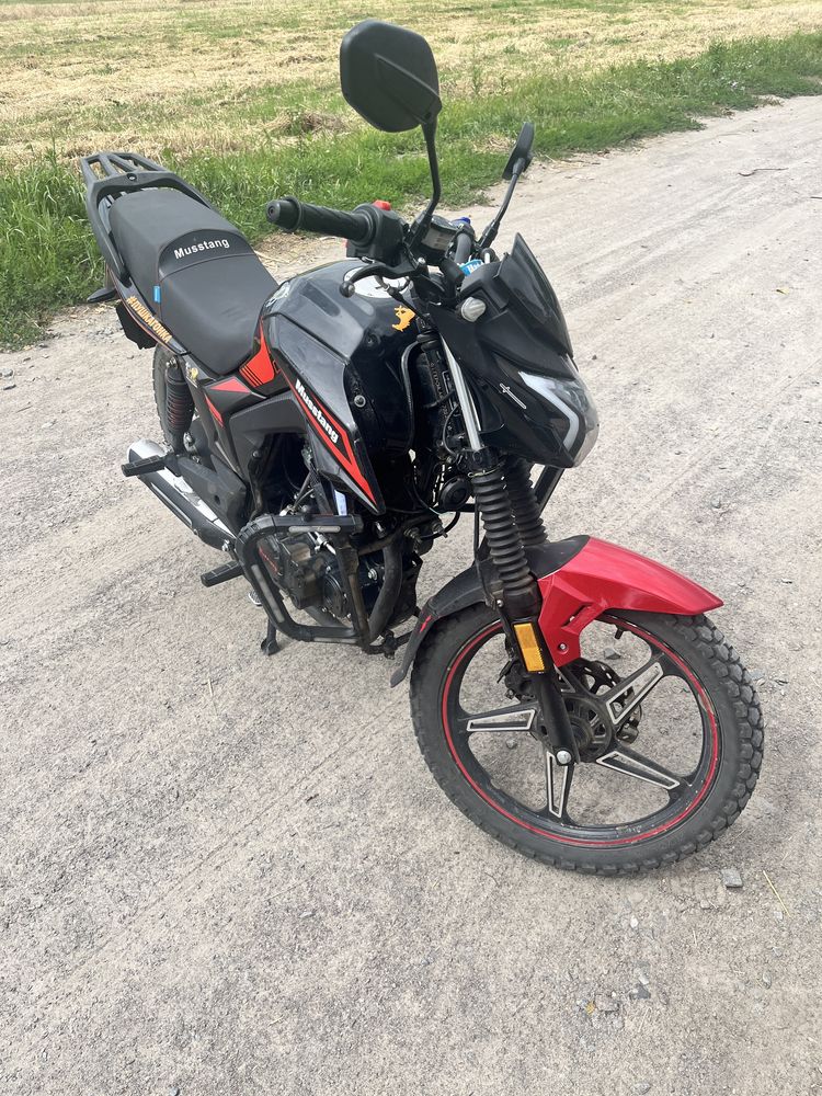 Продам Musstang Region mt250-9r
