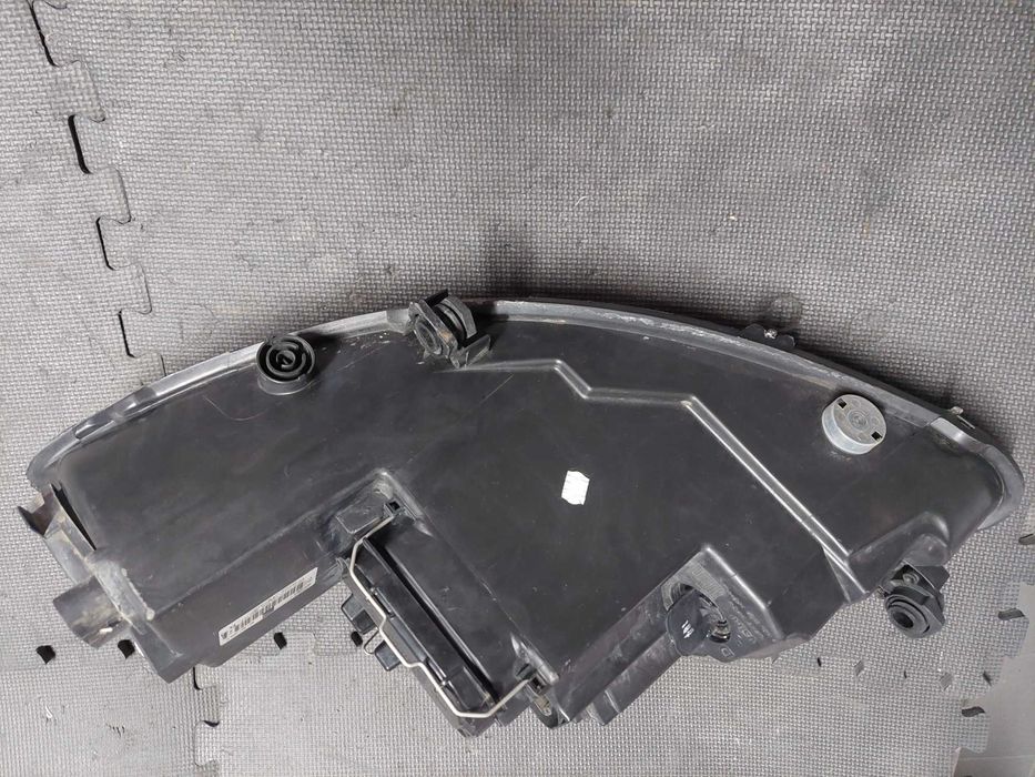 farol direito seat altea