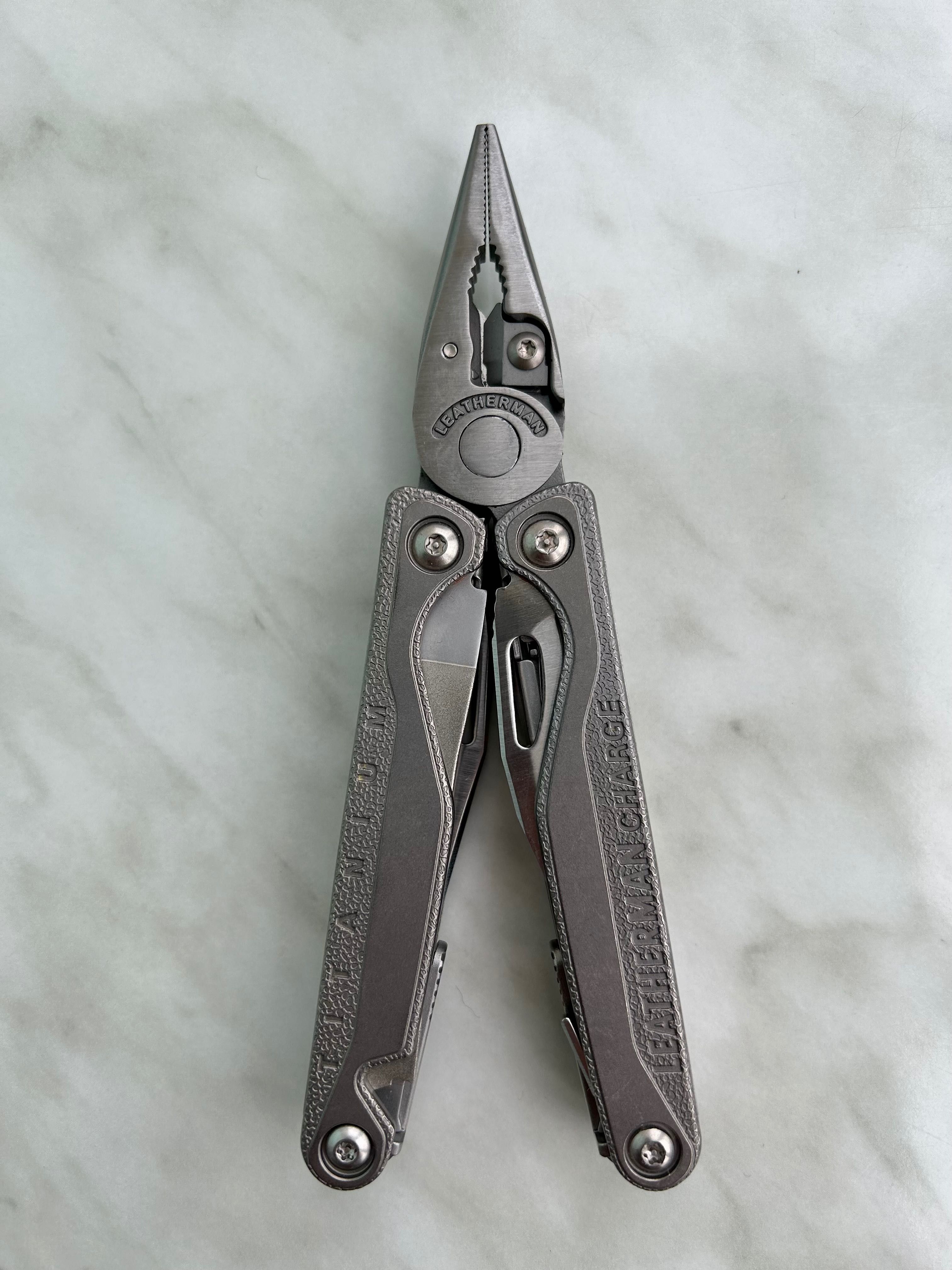 Мультитул Leatherman Charge Plus TTi Новий!