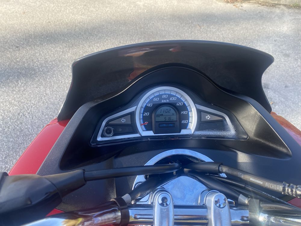 Honda pcx 125 como Nova