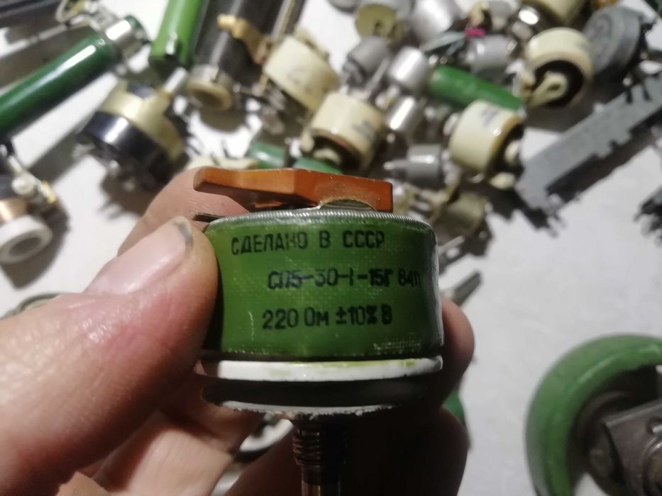 резистори резисторы 1 лотом