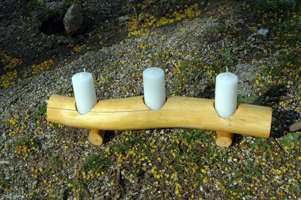 Castiçal Rústico de 3 velas em Madeira Acácia - Decoração Casa/Evento