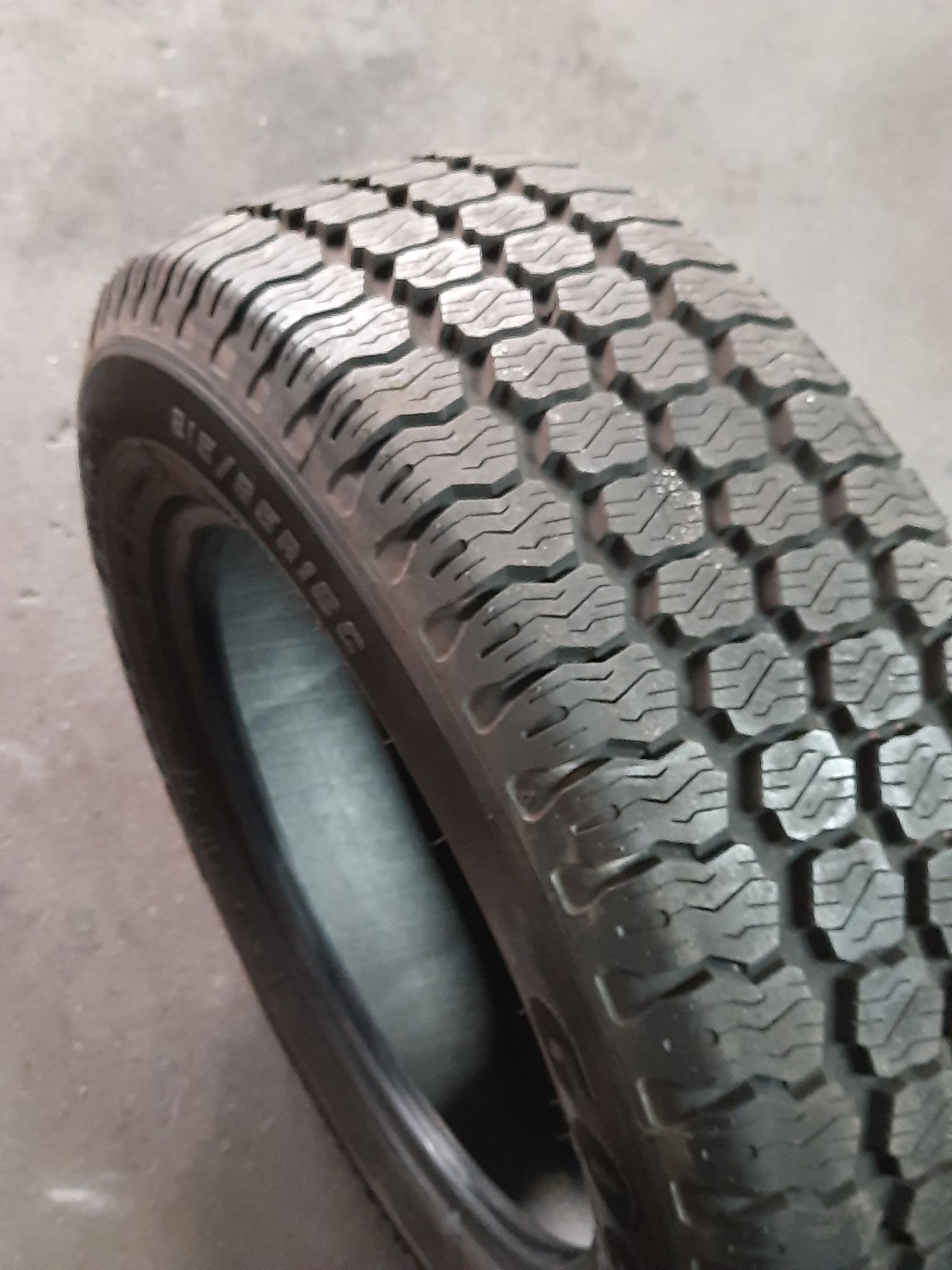 Opona 215/65R16C 106/104T Goodyear Cargo Vector