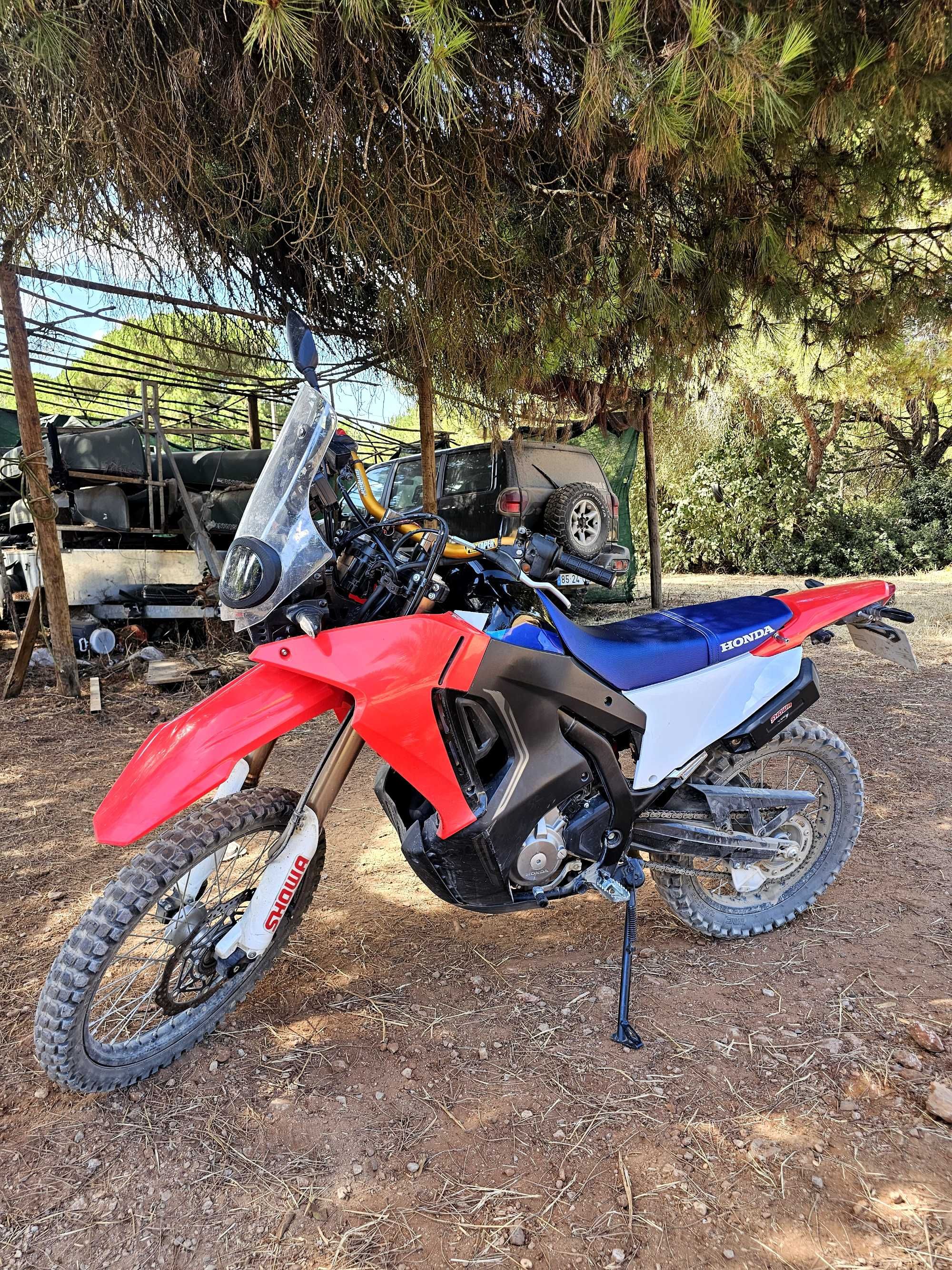 CRF 300 Rally com 4000 km