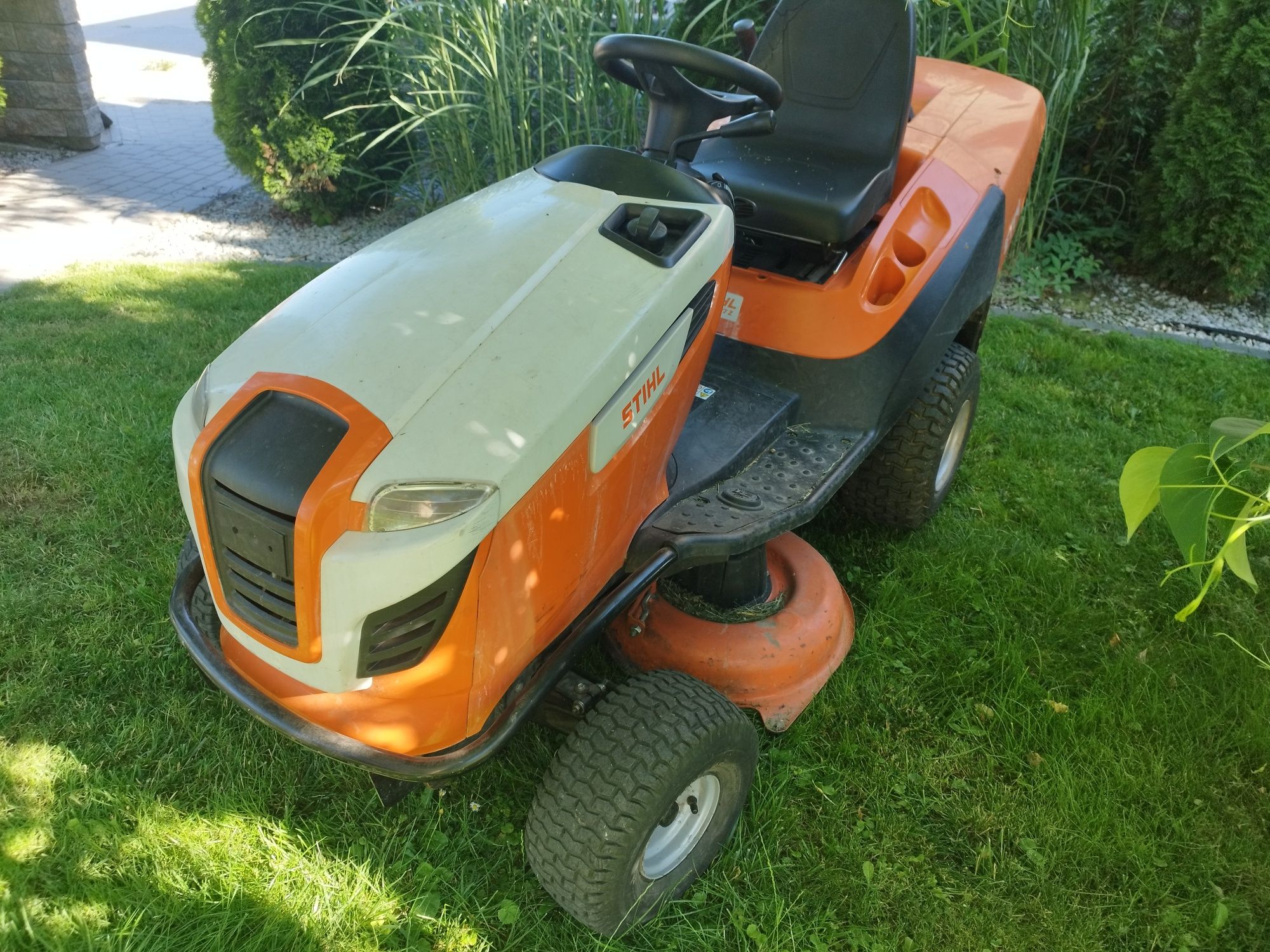 Traktorek Stihl RT 5097.1 Z 16km 2 cyl