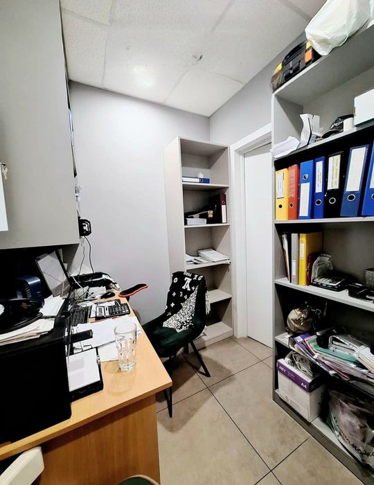 Оренда приміщення в ЖК Волошковий,  Сучасний ремонт 60 м2, Щаслива 11