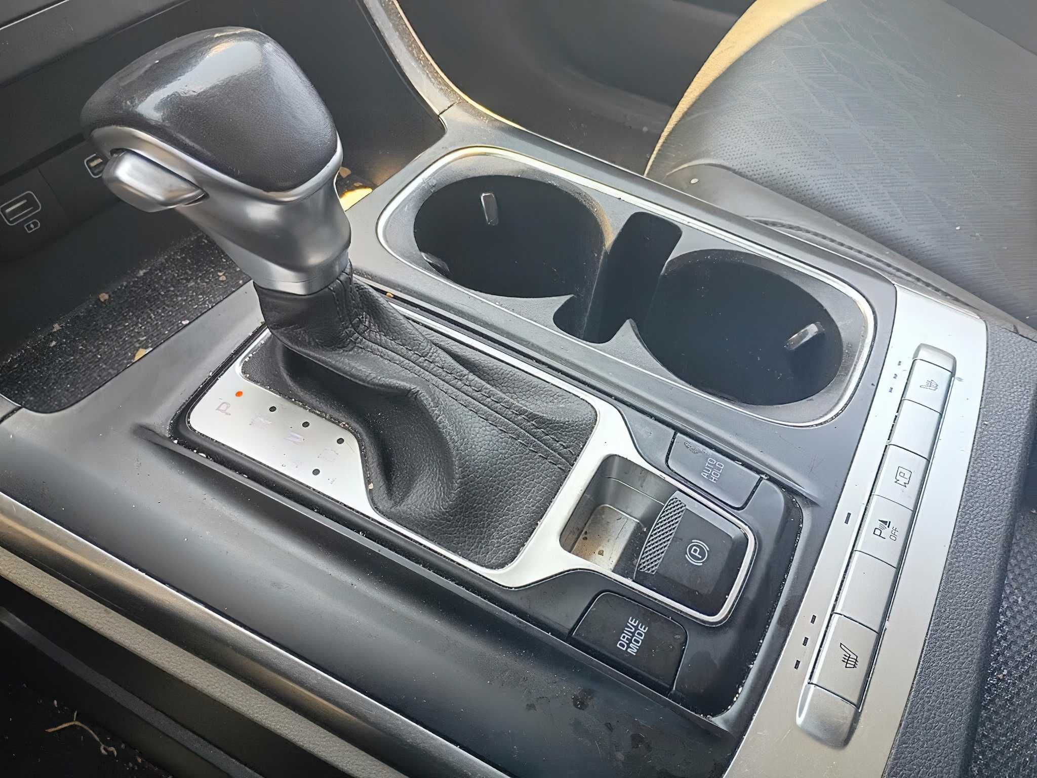 Kia Carnival LX 2022