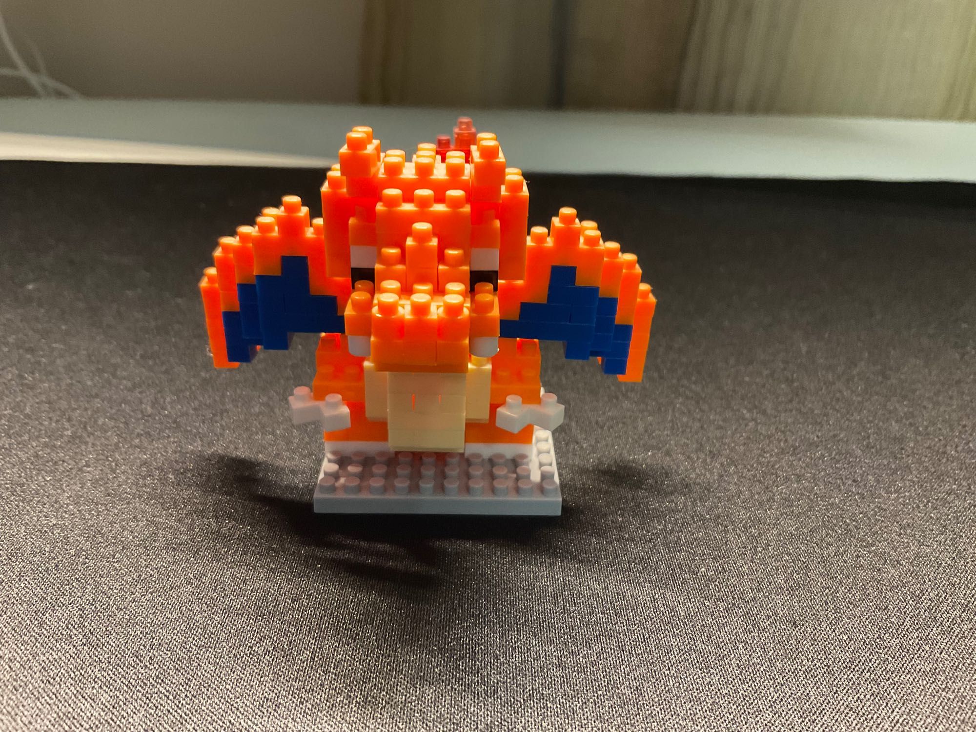 Mini Lego Pokémon Charizard Blocos