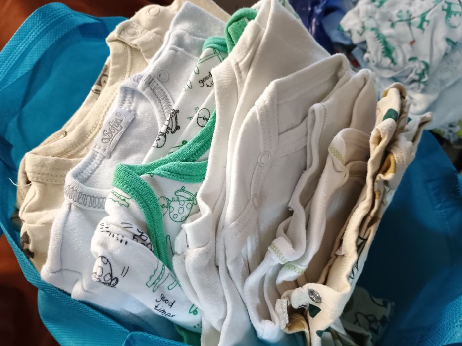 Ubranka dla chłopca od 0 do 6 mies