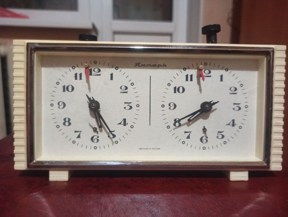 Продам шахматные часы