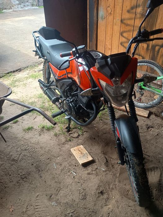 Продам мустанг фості 150 СРОЧНО!!