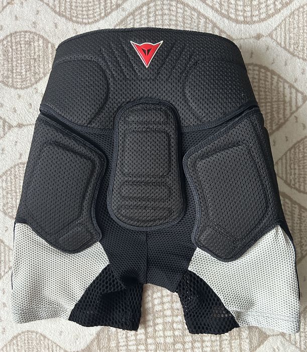Захисні мото вело шорти Dainese
