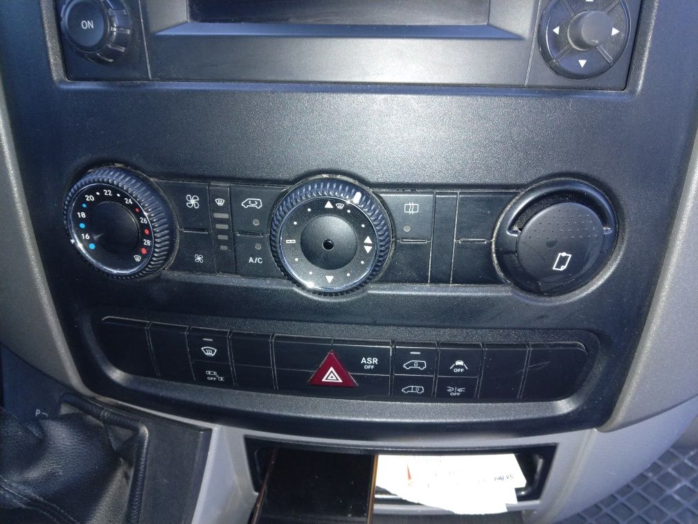 Mercedes Sprinter 319 L2 H2 automat, navi