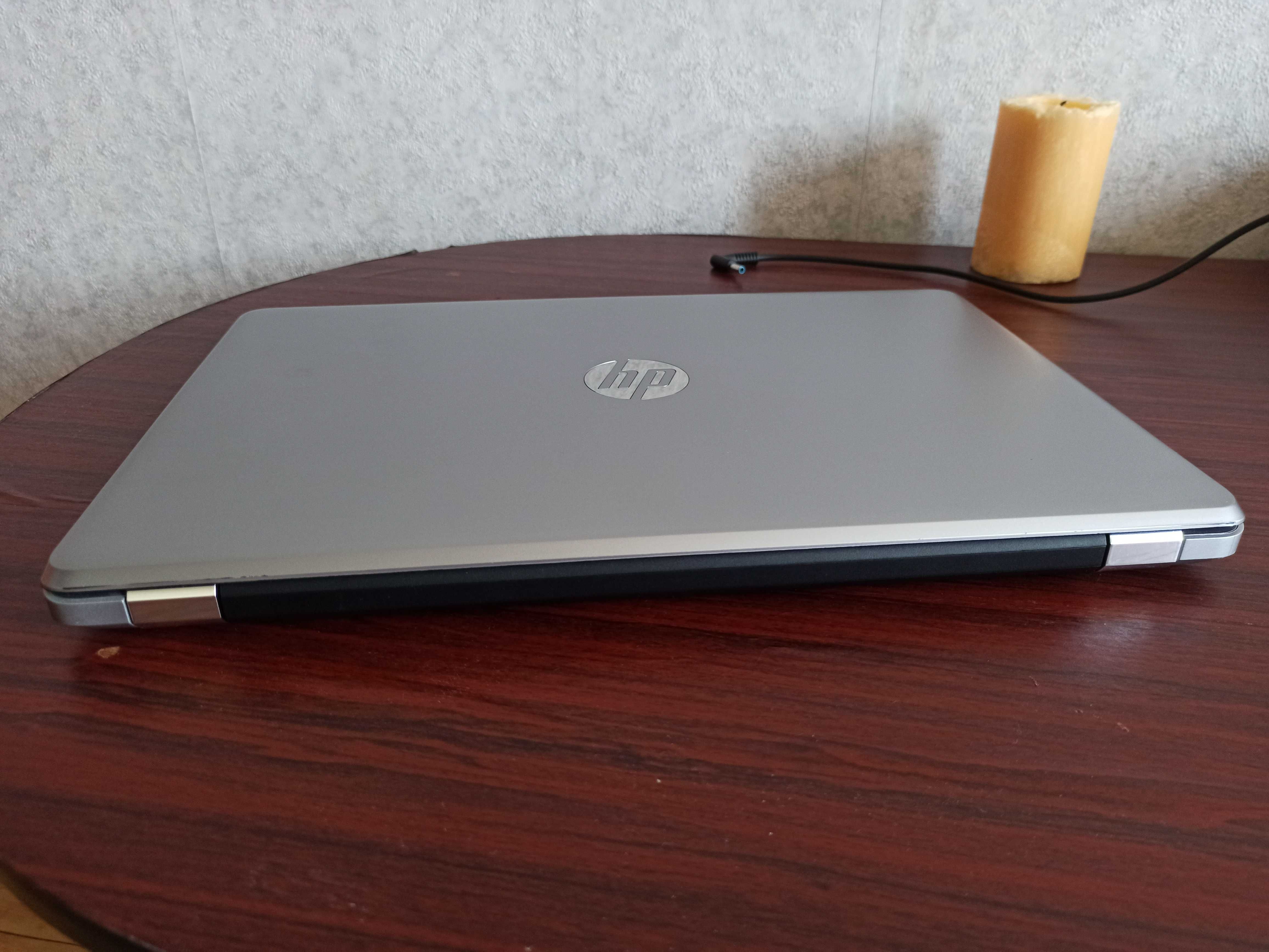 Ноутбук HP 250 G6