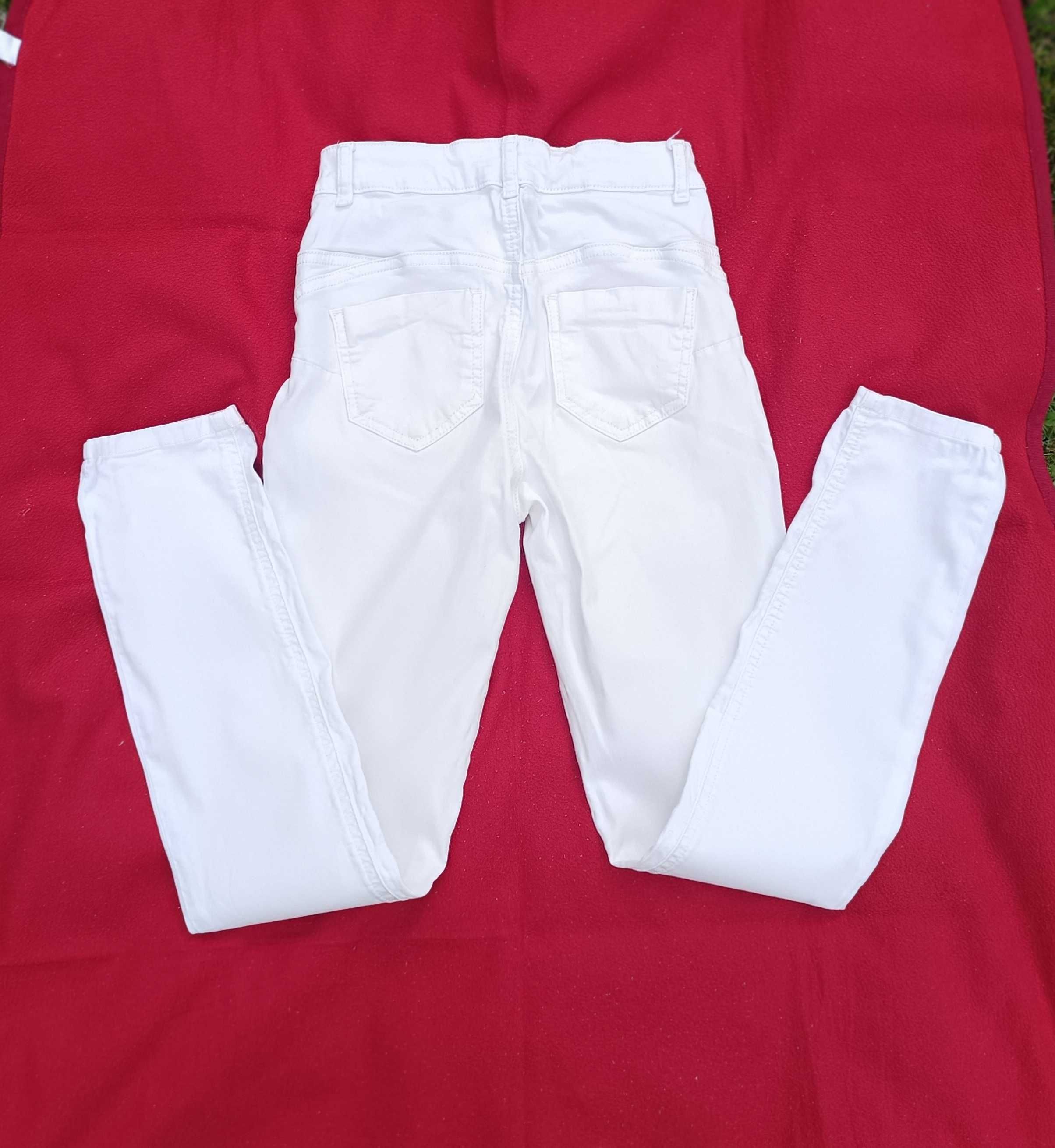 Calzedonia białe jeansy push up