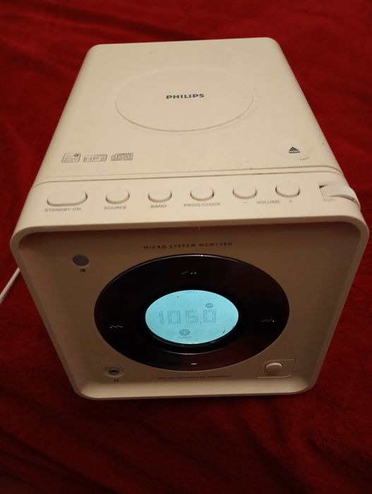 Продам мини муз центр philips