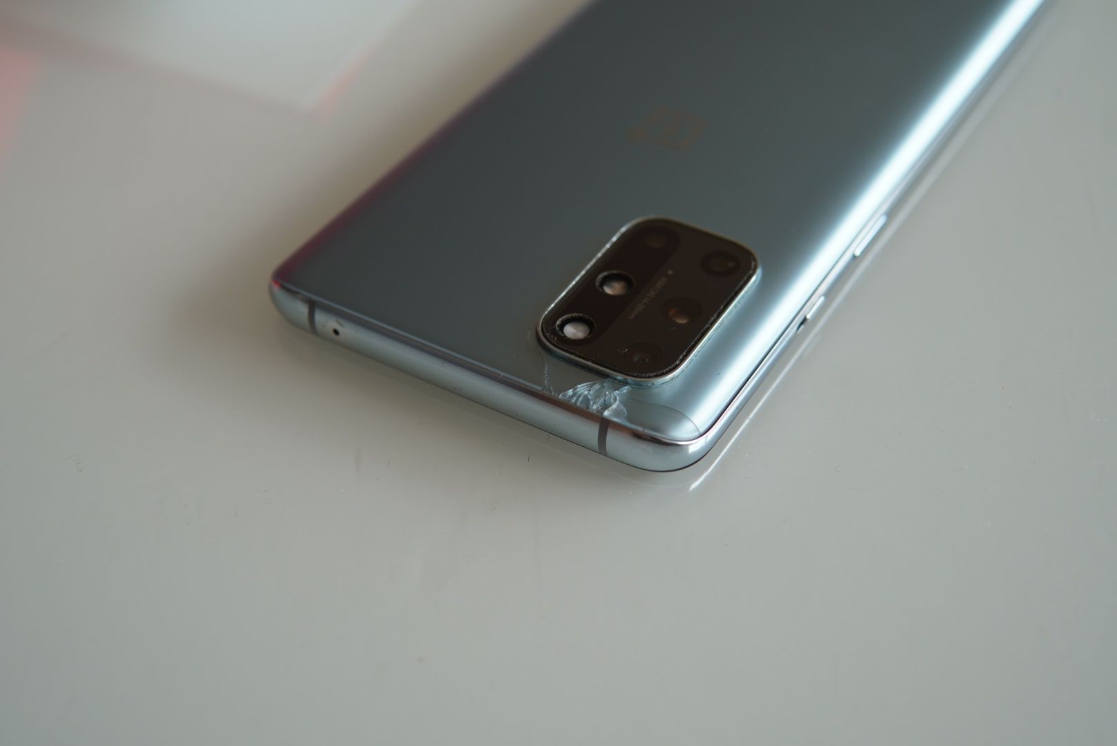 Smartfon OnePlus 8T 8/128 Lunar Silver