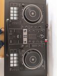 Dj Controller Hercules Impulse 500 + Auscultadores Pioneer HDJ-CUE 1