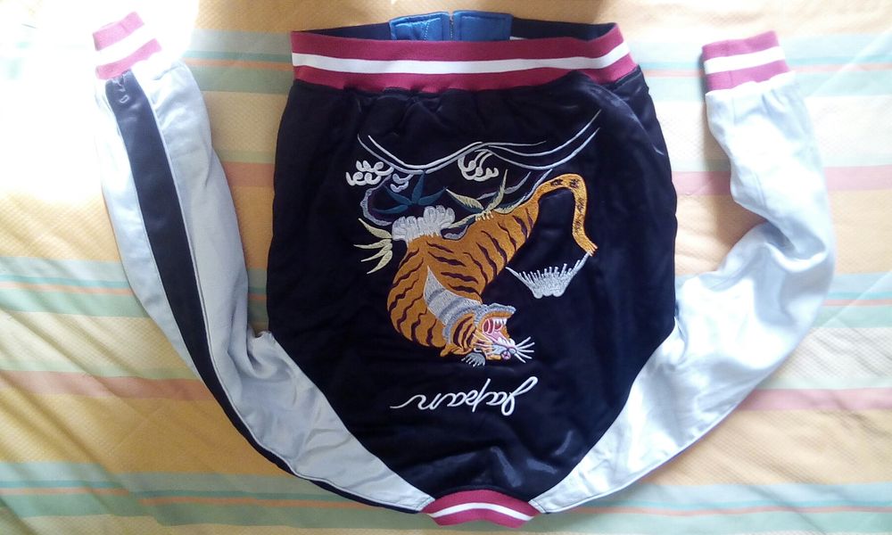 Бомбер MA-1 Japan