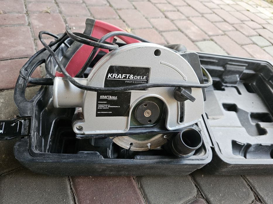 Bruzdownica KRAFT&DELE KD1537
Model: KD1537