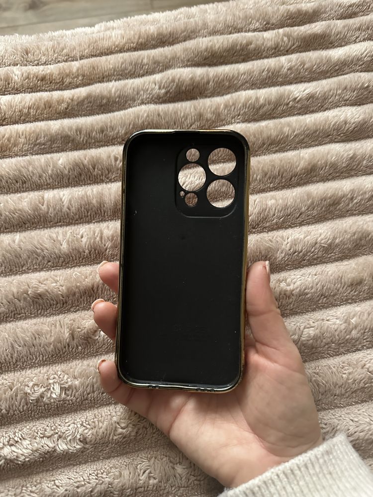 Чехол червоний IPhone 14 Pro