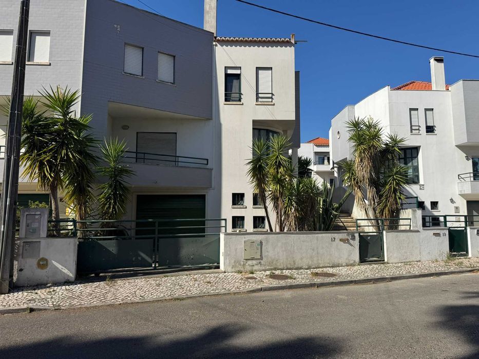 Quartos para Arrendar em Loures – Moradia com Bons Acessos