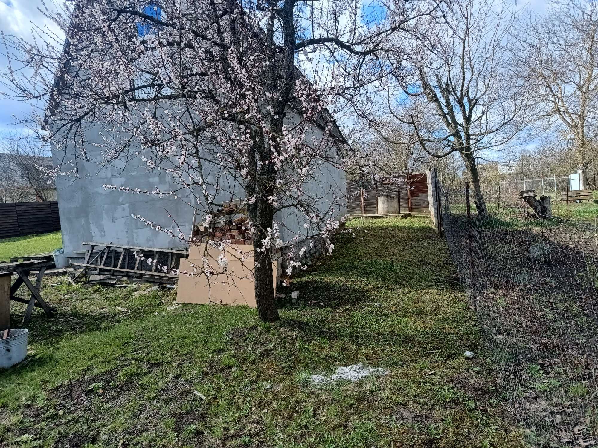 Дачний будинок в садівничому товаристві Надія, с. Карпівці