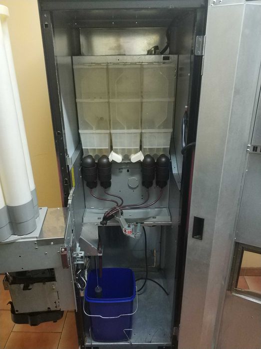 Automat vendingowy Necta kikko max kawomat samo sprzedający