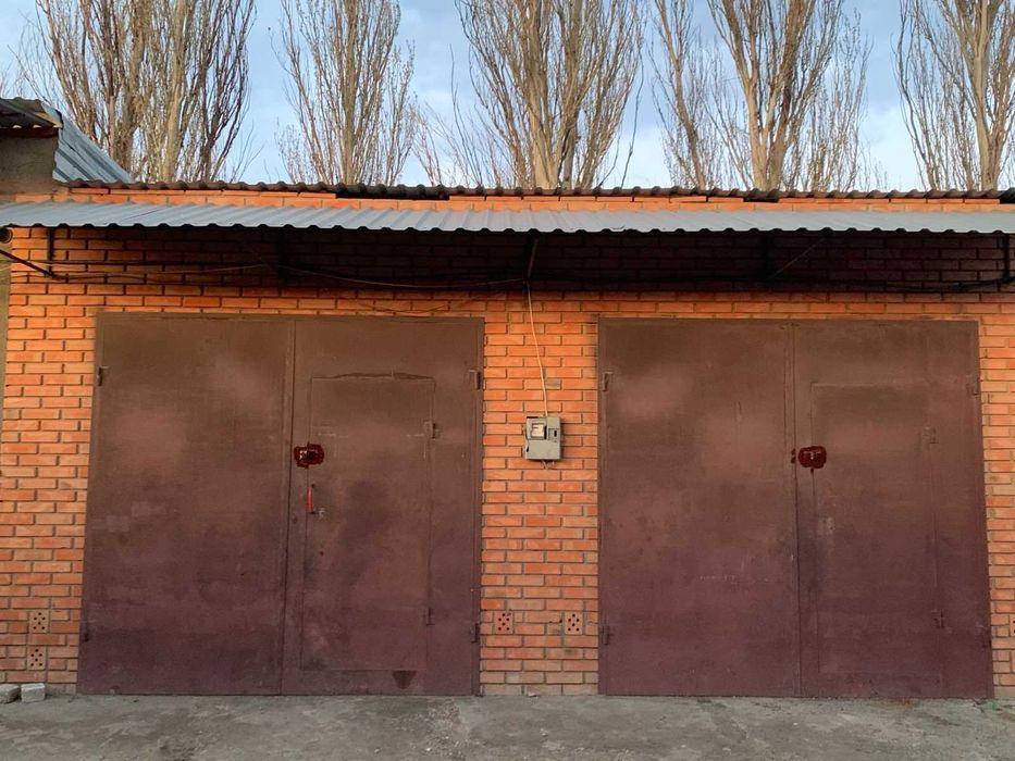 Оренда подвійного гаража площею 42 кв.м. в АГК Лада-2 (ПГУ 115)