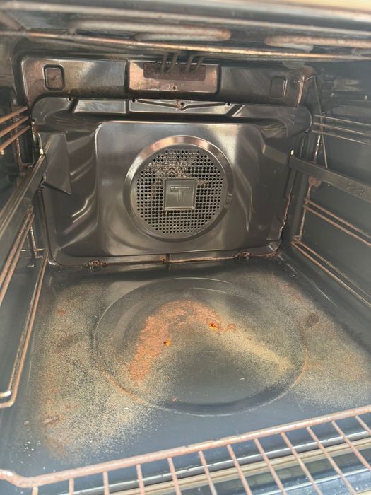 Forno TEKA - preto e cinza