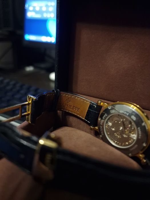 Механические часы Patek Philippe
